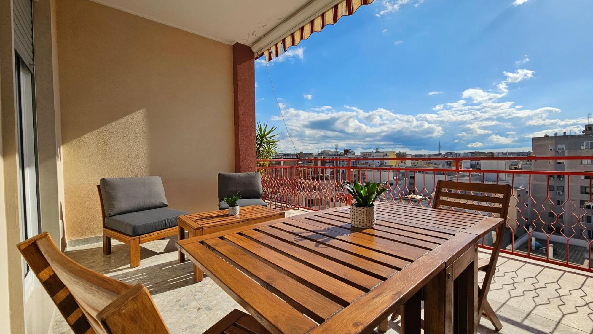 Apartment Piano7 *